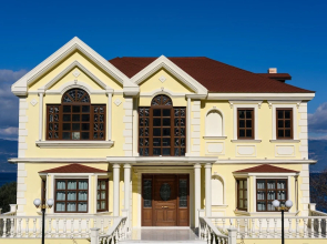 Villa Filoxenia - by the sea - up to 12 guests