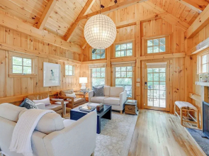 Peaceful Vacation Rental w/ Deck: 5 Mi to Cashiers