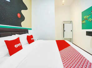 OYO 90459 Kepuharjo Guest House