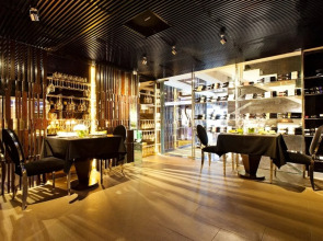 Signature Boutique Hotel