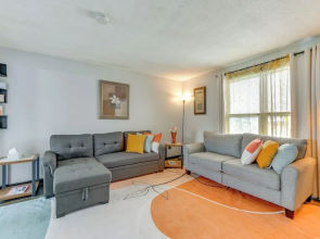 4 Mi to Dtwn: Family Home in Buffalo