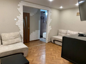 Апартаменты на улице Орджоникидзе 10