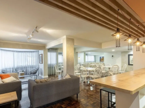 Duplex With Terrace and Barbecue Eto0201