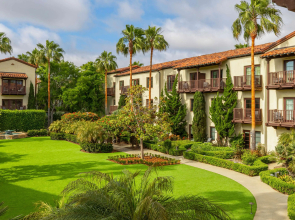 Estancia La Jolla Hotel & Spa