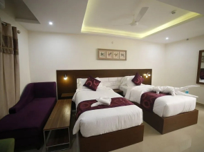 Suraj Hotel