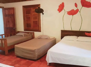 MI Casa Hostel & Hotel El Tesoro