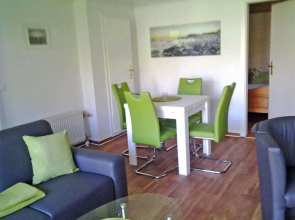 Ferienhaus Dranske RUeG 341