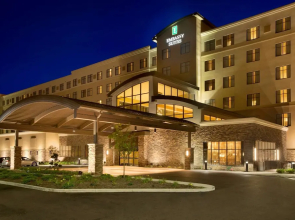 Embassy Suites Akron-Canton Airport