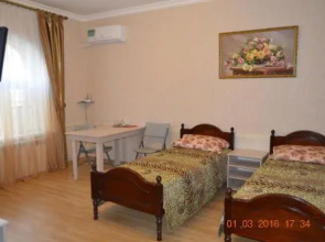 Guesthouse Taymirskaya 12