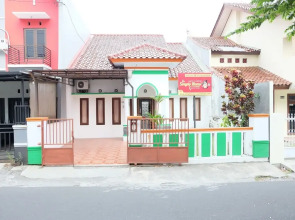 Homestay Jogja dekat Taman Pelangi by Simply Homy