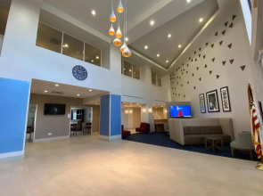 Holiday Inn Express Hotel & Suites Beaumont - Oak Valley