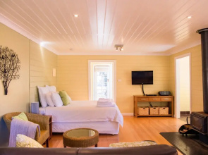 Avalon Private Spa Villa - Adults Only
