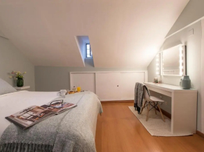 Lisbon Apartment Bairro Alto 4