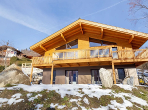 Magnificent Chalet in Niedernsill with Garden