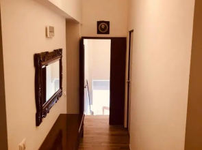 LeonessHouse