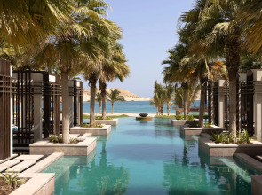 Jumeirah Muscat Bay
