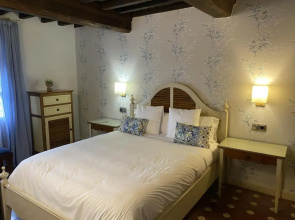 Apartamentos Rurales El Zarzo