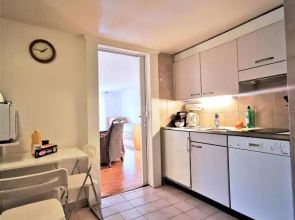 140 Lausanne Ouchy, BEST LOCATION 50 meters from the lake !