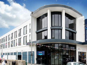 Travelodge Newquay Seafront