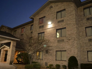 Brookshire Inn & Suites