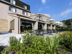 Meadowbrook Inn