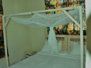 Afri House