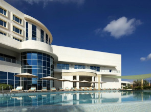 Crowne Plaza Muscat OCEC by IHG