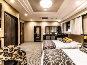 Apa Hotel ＆ Resort Midosuji Hommachi Eki Tower