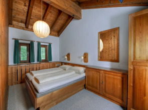 Luxurious Apartment with Swimming Pool in Matrei