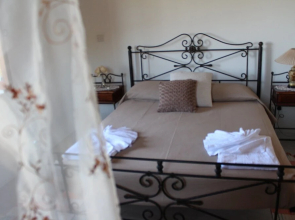 Sea and Mountain View Villa Anna