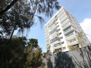 84 The Spit Holiday Apartments