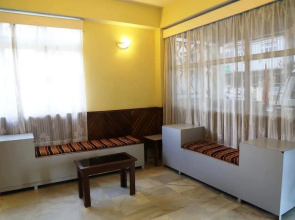 Hotel Takura