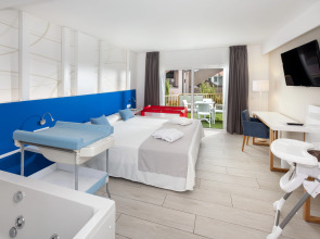 Playaolid Suites & Apartments