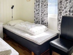 5 Person Holiday Home in Averoy