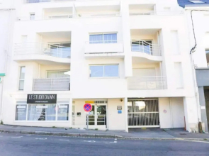 T3 hypercentre avec terrasse et, parking