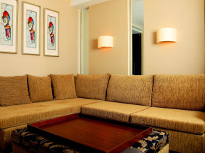 Cratos Premium Hotel & Casino