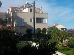 Apartment Orange-30m from beach