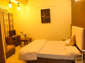 Royal Palms Luxury Rental Apartments