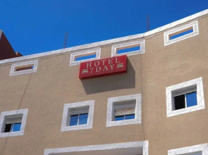 7days hotel