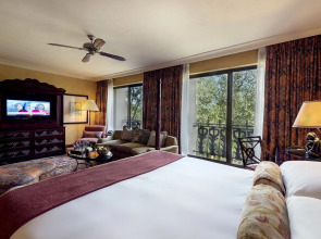 The Palace of the Lost City at Sun City Resort