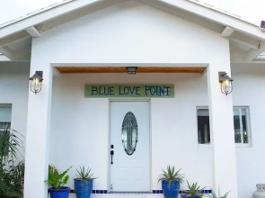 Blue Love Point 3br 3 Bedroom Home