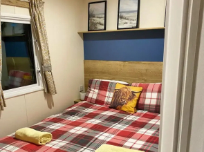 Lovely 2-bed Chalet in Prestatyn
