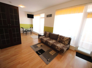 Apartment in Sunny Day 6