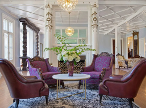 Seven Hills Inn