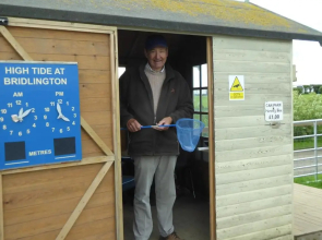 Dog Friendly Bed & Bowl Beach Chalet