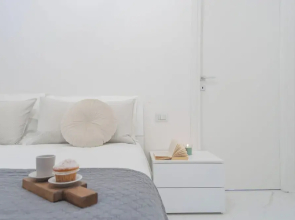 Luce Apartment by Rent all Como