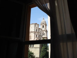Málaga Cathedral Rooms