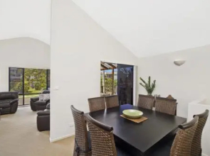 Amara 6 Wesley Avenue