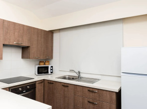 Helios Bay Hotel Apartments