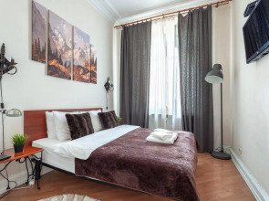 Изба на Кудринской площади